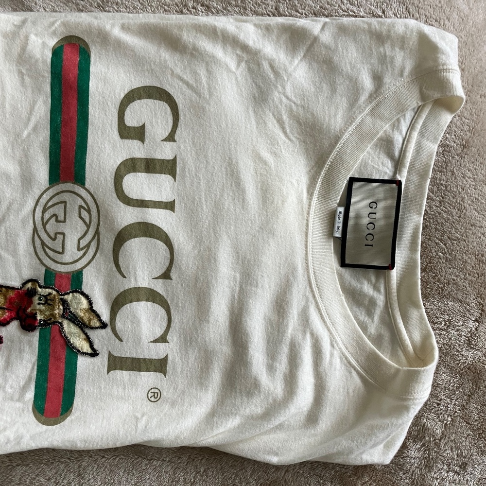 Gucci Rabbit Embroidered T-Shirt - Picture 2 of 6